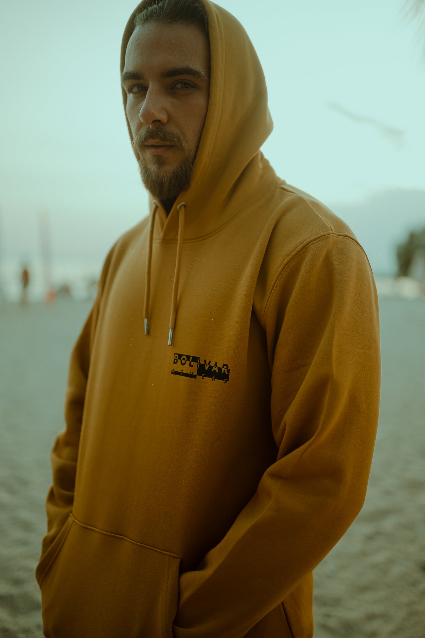 Hoodie In ochra
